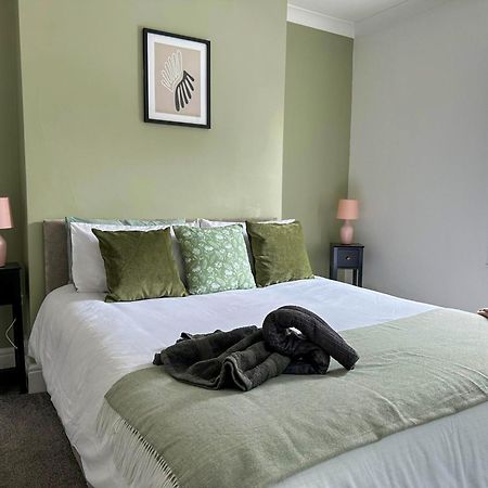 Cecil House - Stylish 2-Bed, Sleeps 5 Guests, Free Parking, Close To Cathedral, Bars & Restaurants Lincoln Exterior foto