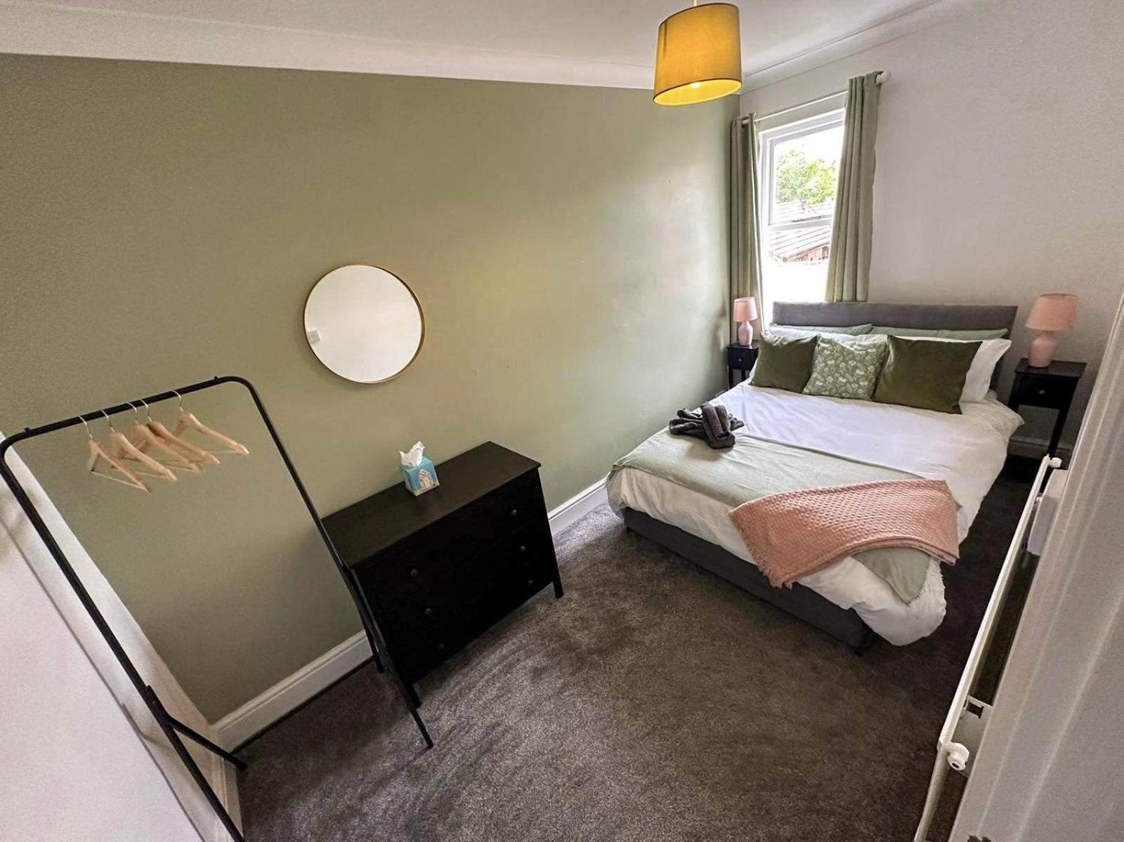 Cecil House - Stylish 2-Bed, Sleeps 5 Guests, Free Parking, Close To Cathedral, Bars & Restaurants Lincoln Exterior foto