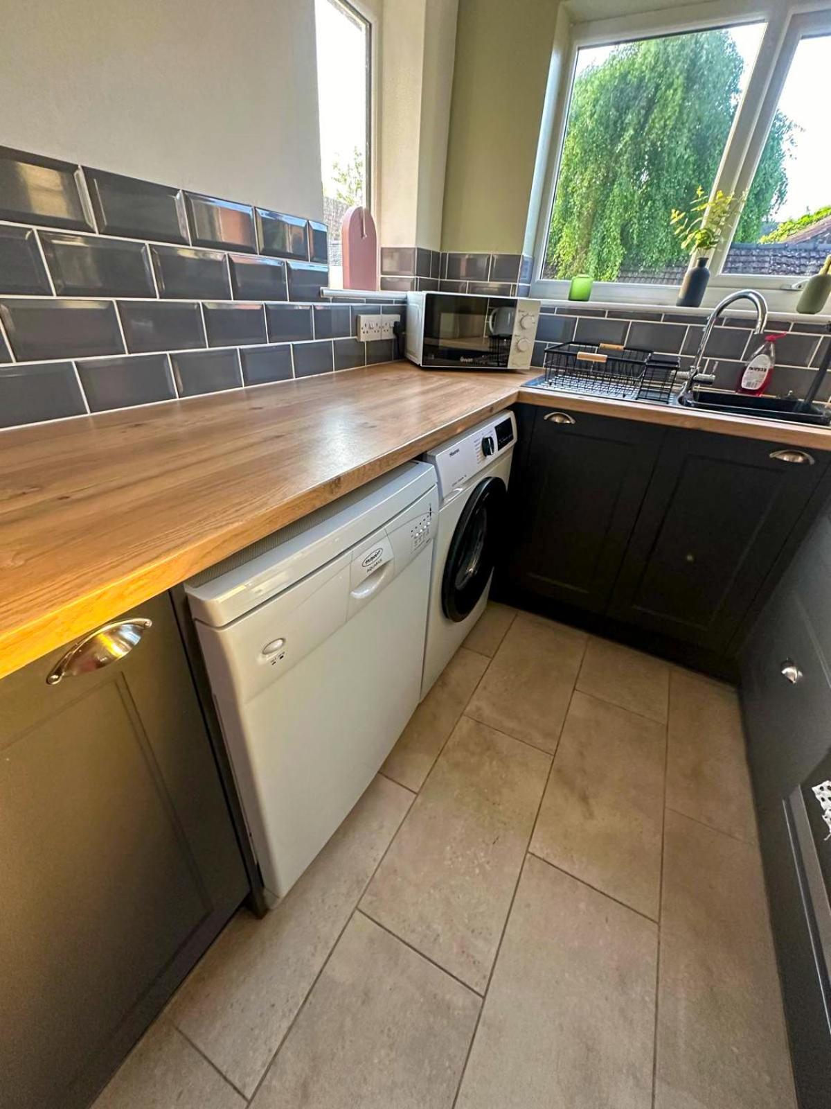 Cecil House - Stylish 2-Bed, Sleeps 5 Guests, Free Parking, Close To Cathedral, Bars & Restaurants Lincoln Exterior foto