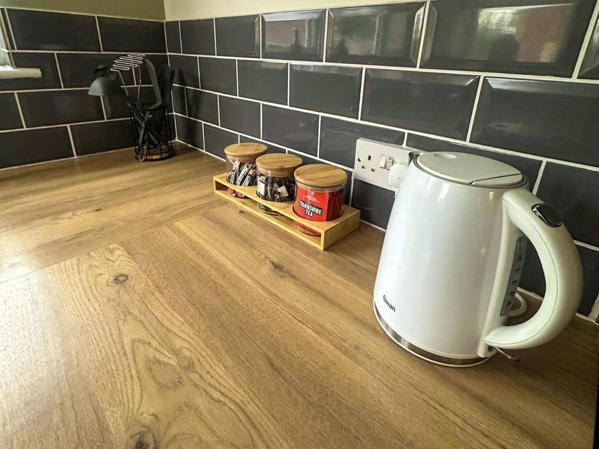 Cecil House - Stylish 2-Bed, Sleeps 5 Guests, Free Parking, Close To Cathedral, Bars & Restaurants Lincoln Exterior foto